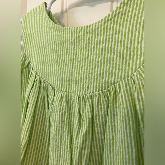 Seersucker dresses Sisters Twins 12 months pink green matching dresses - Picture 2 of 6